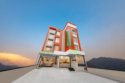더 클래시오 바이 DLS 호텔 Lakshman Jhula 주변 호텔