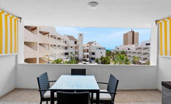 Paloma Beach Apartments