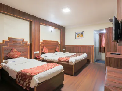 Hotel Alakapuri