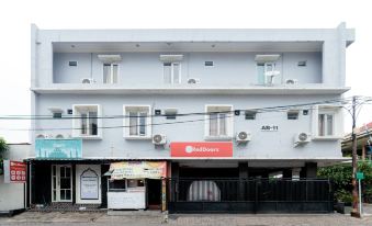 RedDoorz Syariah at Delta Sari Aloha Waru