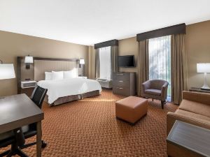 Best Western Plus Kendall Hotel  Suites