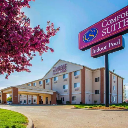 Bear Mount Inn & Suites