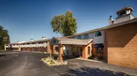 Best Western River Terrace Hotel di Cheboygan