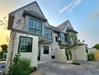 Brittany Private Pool Villa-Pattaya - Bjergudsigt