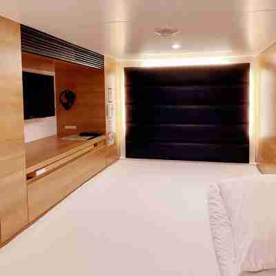 駅前人工温泉 とぽす 仙台駅西口-男性専用 Rooms