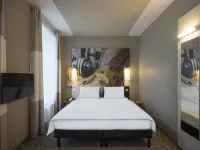 Ibis Riga Centre Hoteles cerca de Academia de Ciencias de Letonia