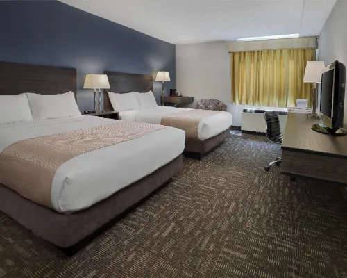 Crestwood Hotel Hotels in Hinton