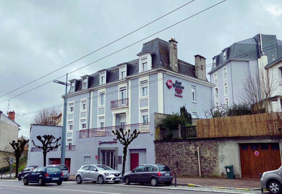 hotel overview picture