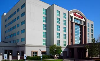 Sheraton Sioux Falls & Convention Center