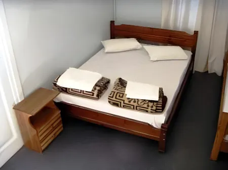 Zeus Hostel