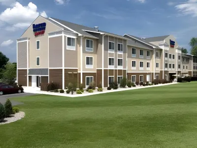 Fairfield Inn & Suites Verona Hotels near The Bull Farm Antiques