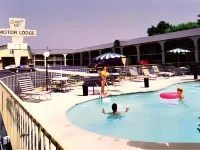Conner Hill Motor Lodge - Motels