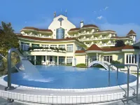 Reduce Hotel Thermal Adults Only - Pools