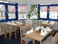 City-Pension Dessau-Roßlau - breakfast