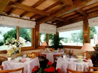 Hôtel le Troubadour à Rocamadour - 朝食