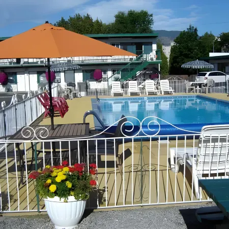 Flamingo Motel