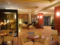 Queens Leriotis Hotel Hotel di Pulau Salamis