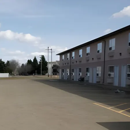 R&R Inn & Suites