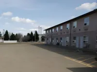 R&R Inn & Suites - parking