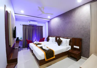 FabHotel the South Square Các khách sạn ở Begur