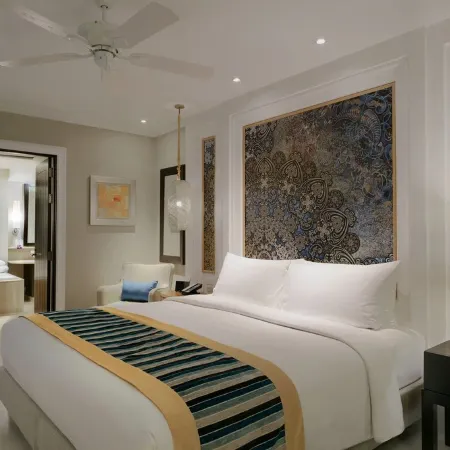 Marriott's Mai Khao Resort - Phuket Отели рядом с достопримечательностью «Пляж Сай-Кео»