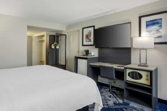 Best Western Rutgers University Hotel