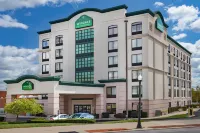 Days Inn by Wyndham Grayling Hotels in Grayling