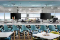 Holiday Inn Resort OCEANFRONT @ SURFSIDE BEACH by IHG - bar