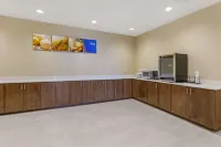 阿爾伯克基機場舒適套房飯店 - 早餐