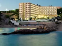Hotel Cala Font