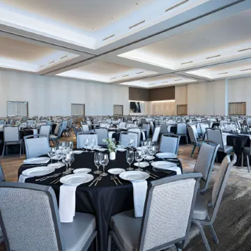 AC Hotel Waco Downtown