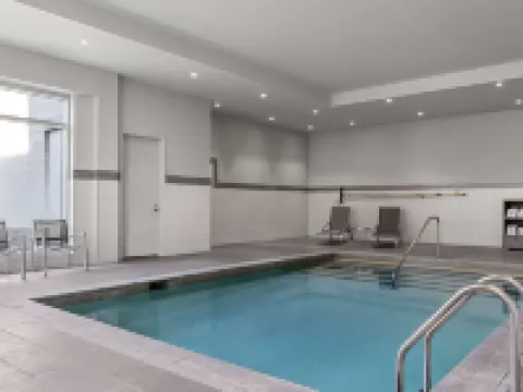 ハンプトン  イン & スイーツ ウースター ウースターのホテル