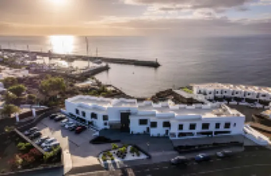 Royal Marina Suites Boutique Hotel