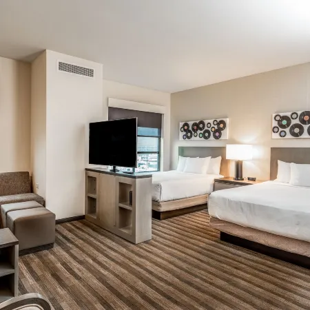 Hyatt House Nashville Downtown / Convention Center