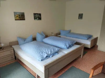 Gästehaus am Schlossberg Hotels in der Nähe von Start Walderlebnispfad Fuchsmühl