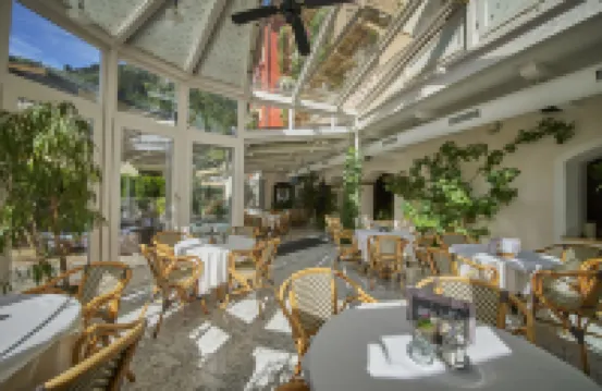 羅密霍夫酒店 大格洛克納山道旁富施酒店