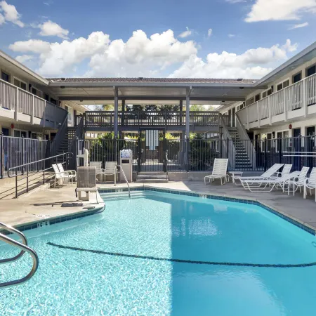 Best Western Shadow Inn