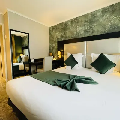 بست وسترن أليجرو نيشن Hotels near حديقة حيوانات باريس
