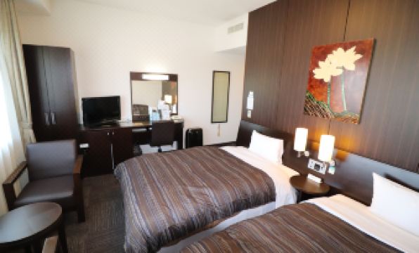 Hotel Route-Inn Tomakomai Ekimae