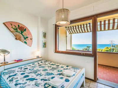 Eco del Mare Hotels near Parco di Villa Godilonda