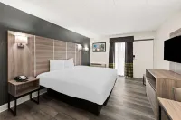 Suburban Studios Mason Near Kings Island