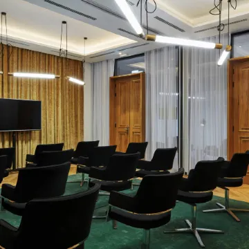 Roomers Munich, Autograph Collection