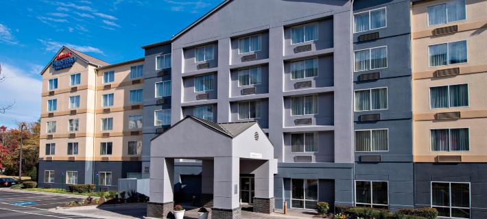 Fairfield Inn & Suites Atlanta Perimeter Center Hôtels à&nbsp;: Comte de Fulton