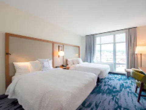 Fairfield Inn & Suites Duluth Waterfront Hotels in Duluth