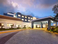 Courtyard Cancun Airport Hotels near Cancún International Airport