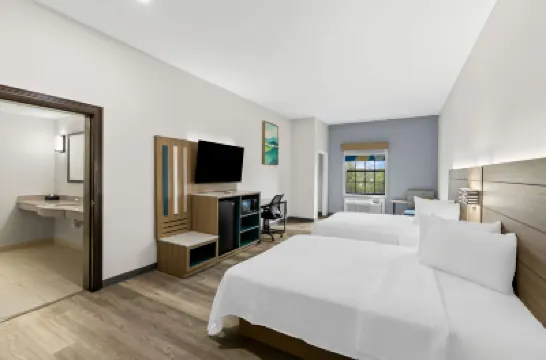 Sonesta Essential Beaumont Hotels in Beaumont