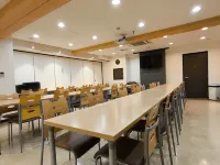 Ushiku City Hotel Honkan Annex Hotels in Ushiku