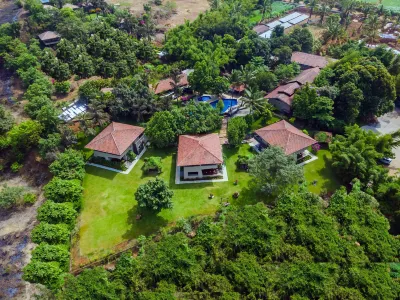 Malharmachi Luxury Mountain Resort Hotel a Bhadas Bk.