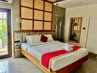 Hotel Castle Manor - Auroville Beach