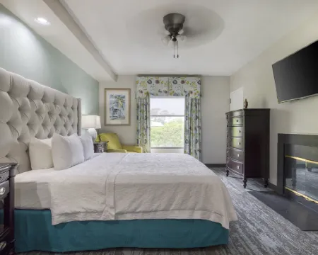 แฮมป์ตัน อินน์แอนด์สวีทส์ วิลมิงตัน/ไรท์สวิลล์บีช โรงแรมในวิลมิงตัน